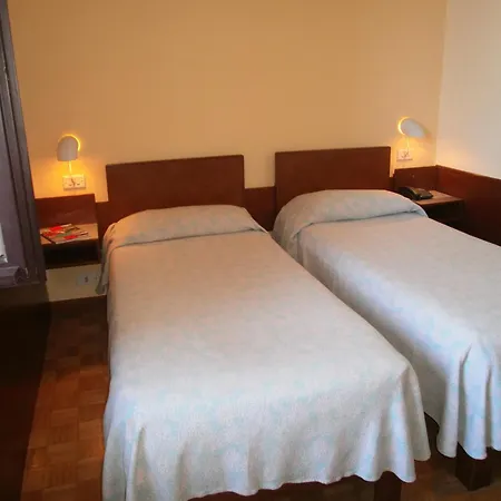 Hotel & Roma Pallazzolo sullʼOglio