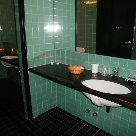 & Roma Hotel